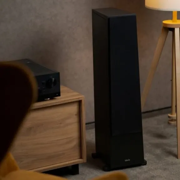 INDIANA LINE LIRA 6 BLACK Grīdas akustiskā sistēma