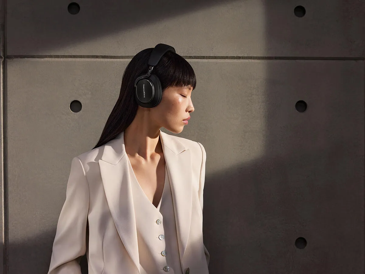 BOWERS & WILKINS PX8 S2 ONYX BLACK AUSTIŅAS