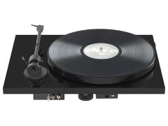 PRO-JECT E1 PHONO SB (OM5e) BLACK VINILA PLAŠU ATSKAŅOTĀJS