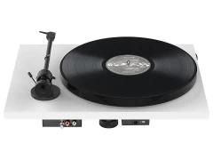 PRO-JECT E1 PHONO SB (OM5e) WHITE VINILA PLAŠU ATSKAŅOTĀJS