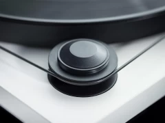PRO-JECT PRIMARY E PHONO (OM NN) WHITE VINILA PLAŠU ATSKAŅOTĀJS