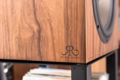 REVIVAL AUDIO ATALANTE 3 WALNUT Plaukta akustiskā sistēma