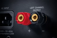 MAGNAT MONITOR REFERENCE 2A Black Aktīvā akustiskā sistēma