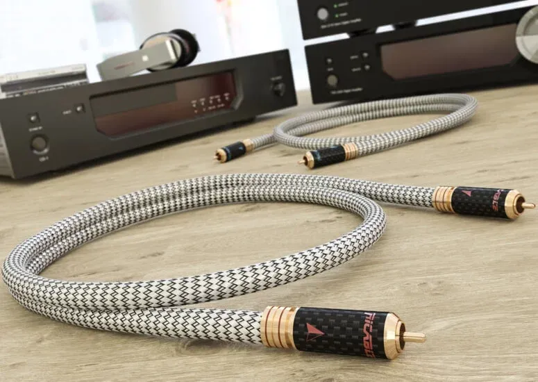 RICABLE COD: 12784 RT3 INVICTUS SIGNAL REFERENCE Cable (RCA) 3.0m STARPBLOKU KABELIS