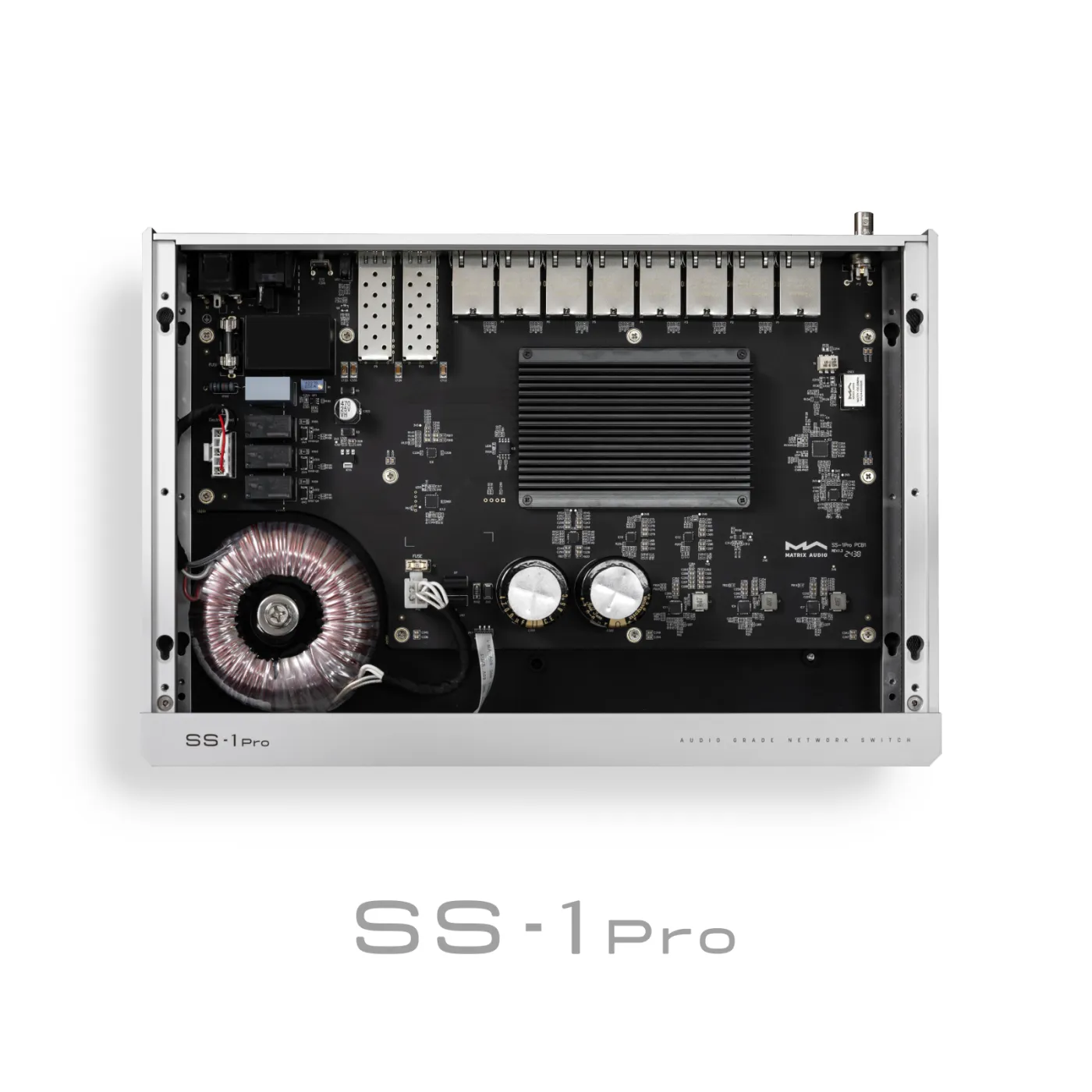 MATRIX AUDIO SS-1 PRO SILVER AUDIO GRADE NETWORK SWITCH ADAPTERIS / PĀRVEIDOTĀJS